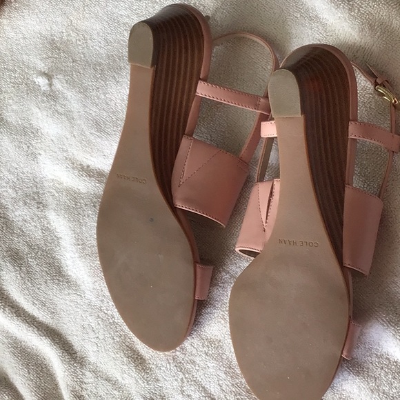 Ladies Cole Haan shoes 6 - Picture 4 of 4